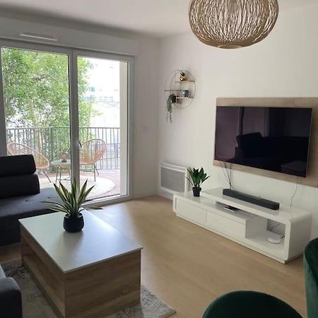Superbe Appartement En Residence Avec Parking Льо Ман Екстериор снимка